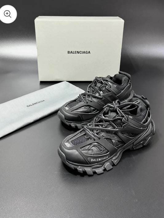 Balenciaga track